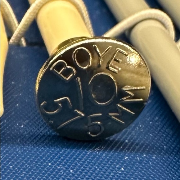 DCN Knitting Needles With Case - Picture 10 of 11